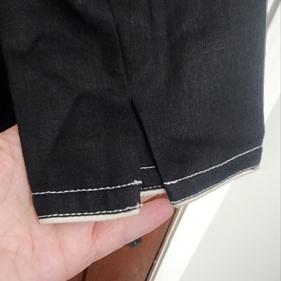 Nieman Marcus Linen Blazer - Picture 9 of 10